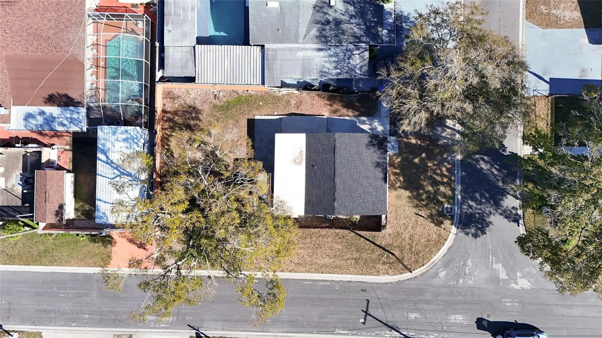 3925 W Robson Street Tampa FL 33614