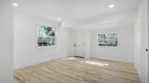 3925 W Robson Street Tampa FL 33614