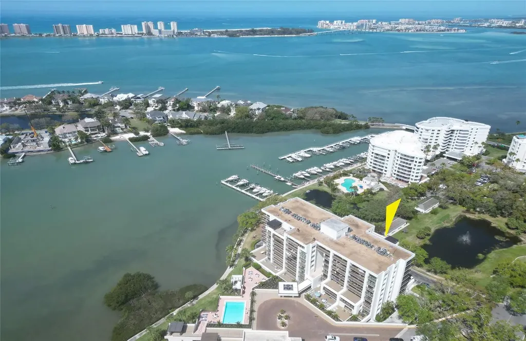 8 Belleview Boulevard Belleair FL 33756