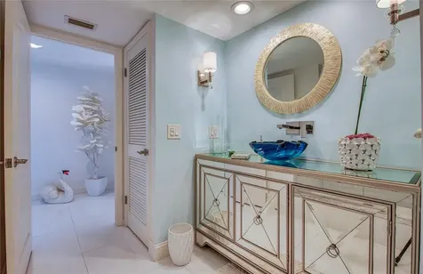 8 Belleview Boulevard Belleair FL 33756