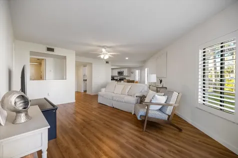 822 Capri Isles Boulevard Venice FL 34292