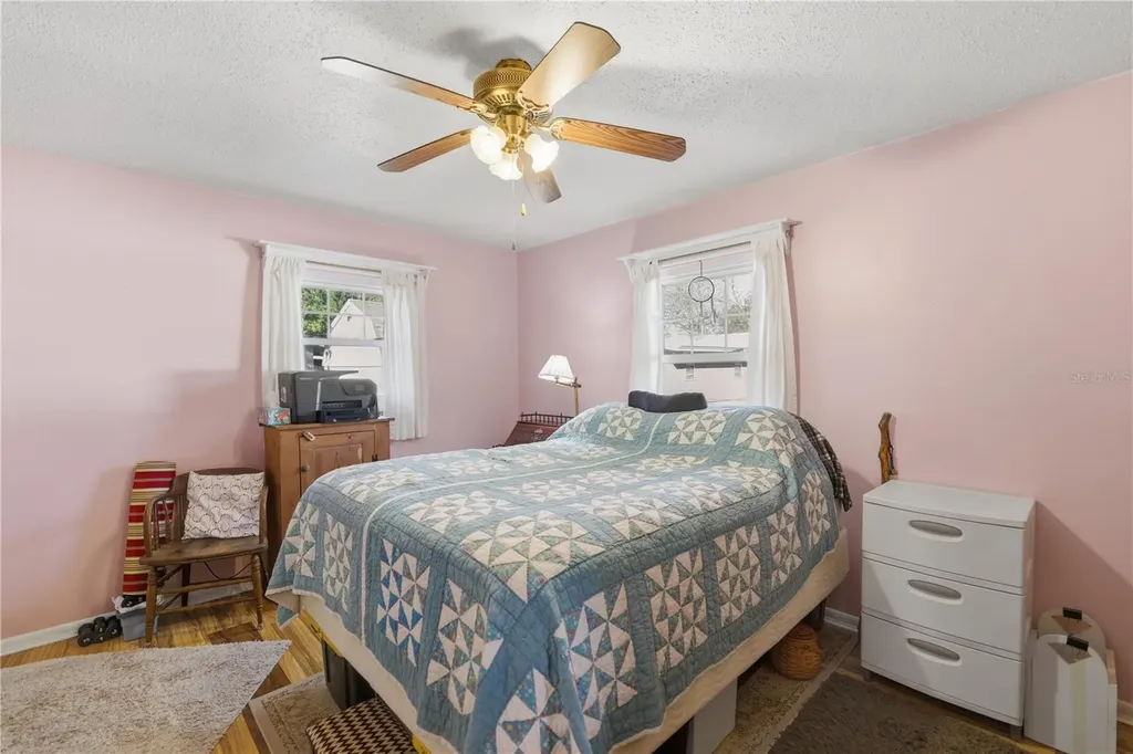 26510 SW 4th Avenue Newberry FL 32669