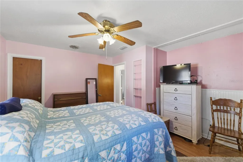 26510 SW 4th Avenue Newberry FL 32669