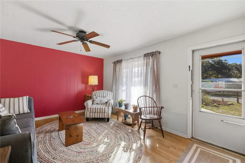 26510 SW 4th Avenue Newberry FL 32669