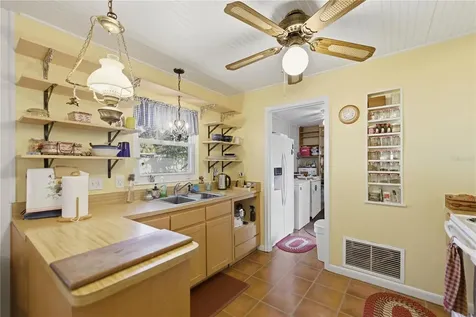 26510 SW 4th Avenue Newberry FL 32669