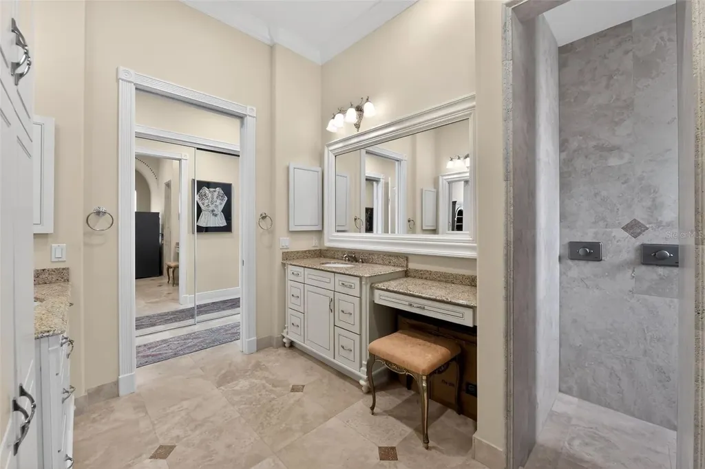 1444 Harbor Drive Sarasota FL 34239