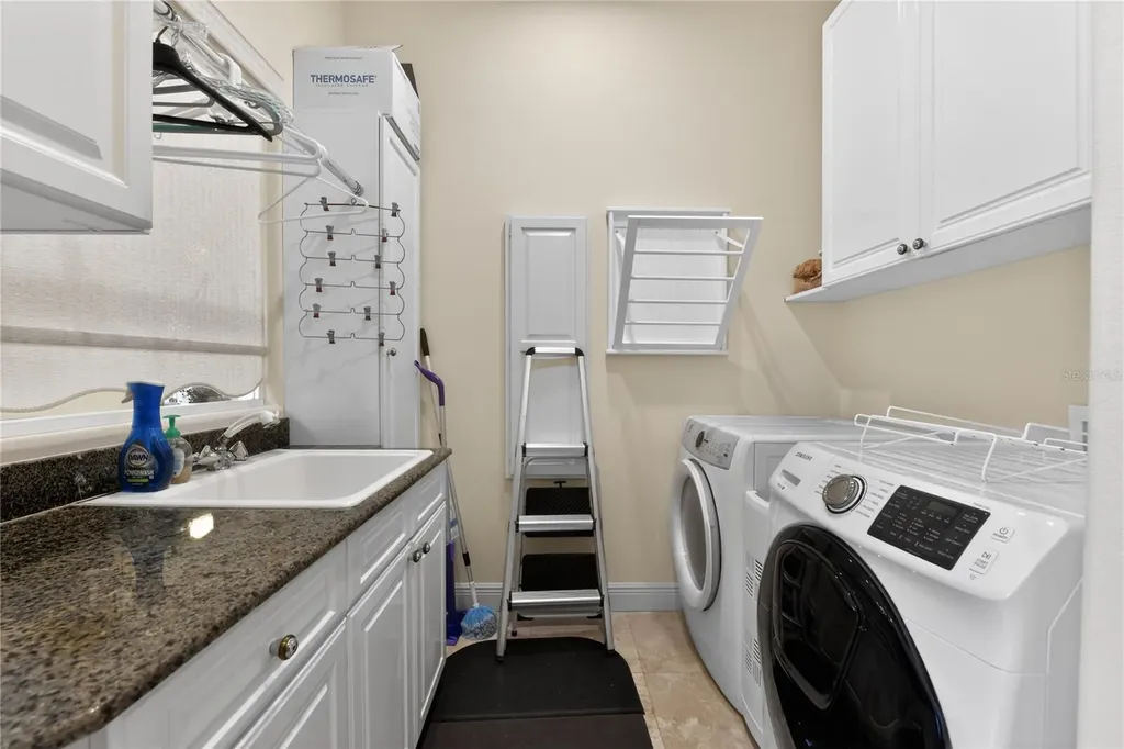 1444 Harbor Drive Sarasota FL 34239