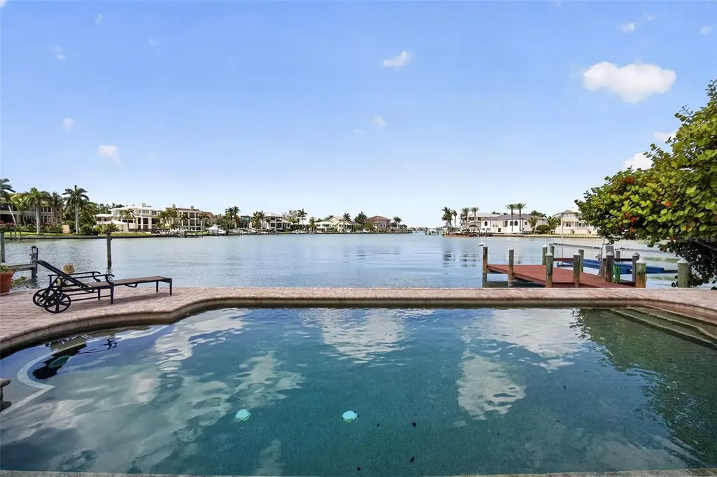 1444 Harbor Drive Sarasota FL 34239