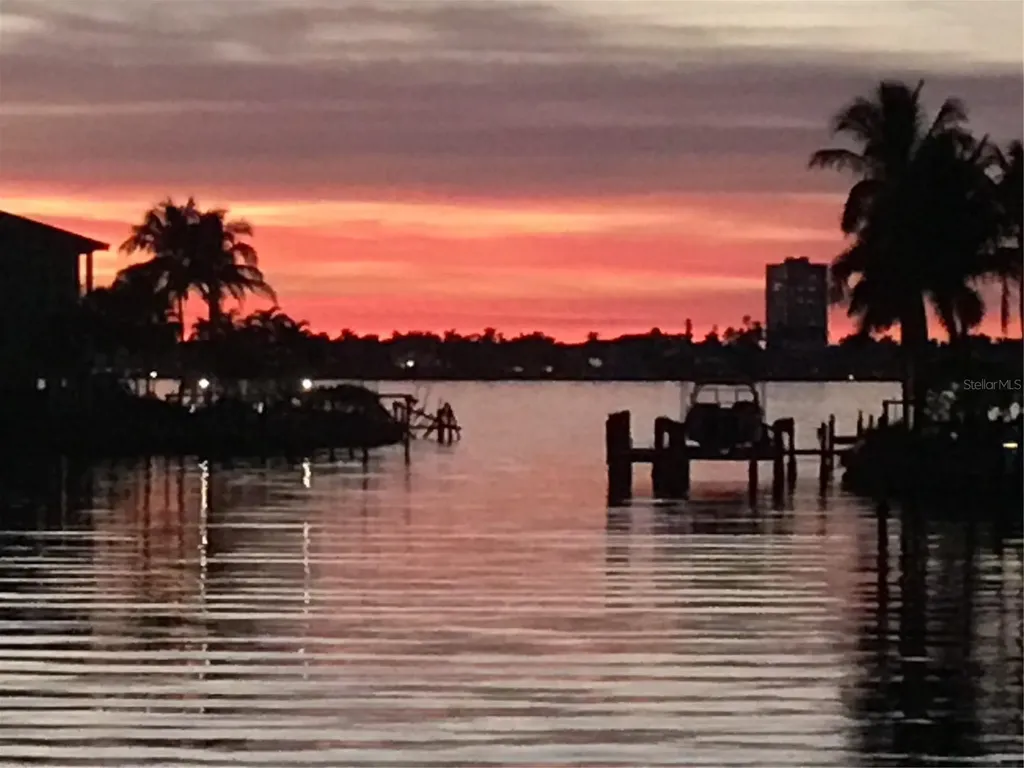 1444 Harbor Drive Sarasota FL 34239