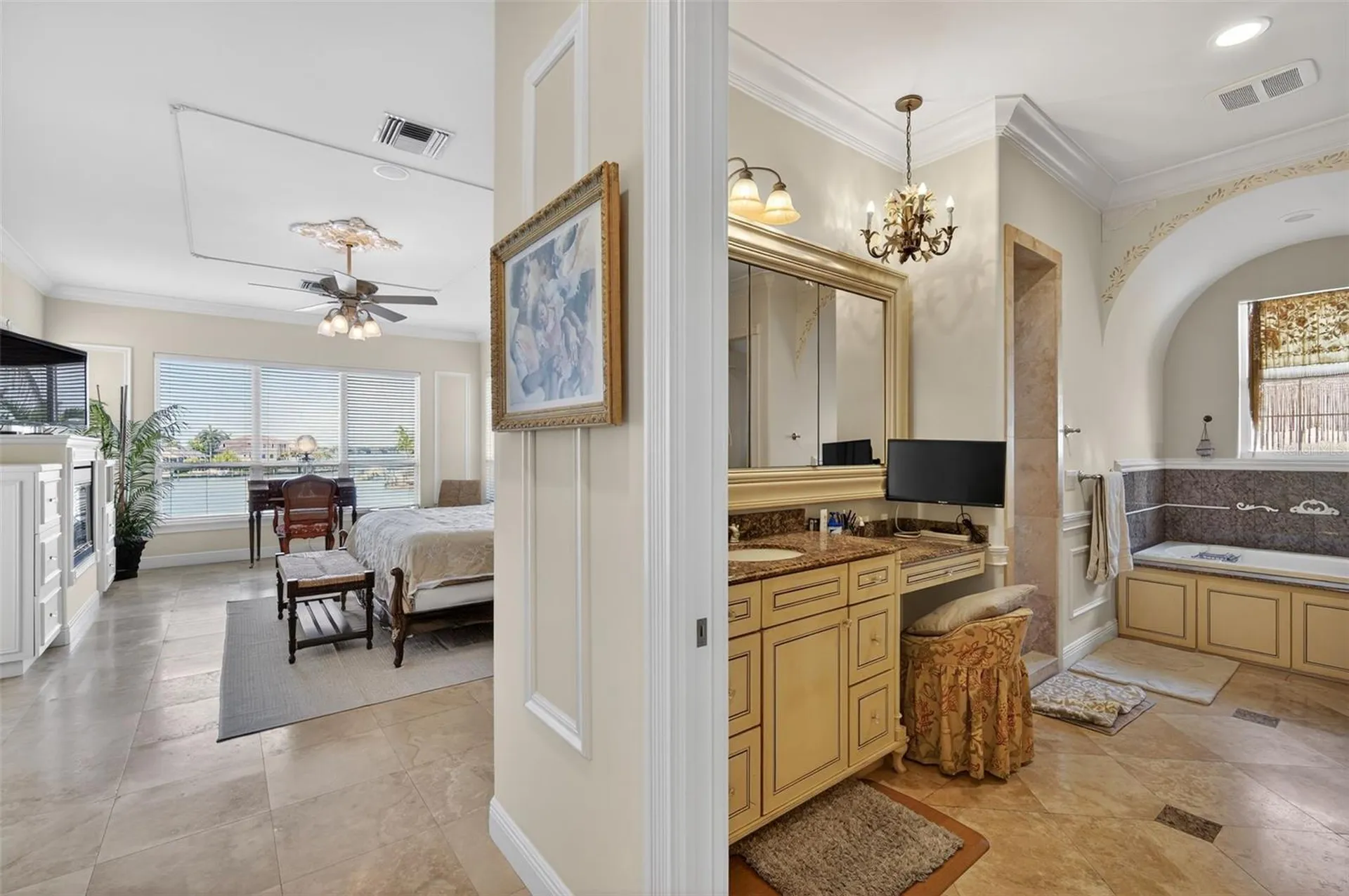1444 Harbor Drive Sarasota FL 34239
