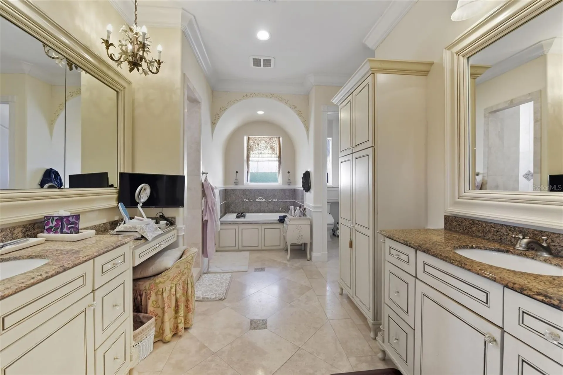 1444 Harbor Drive Sarasota FL 34239