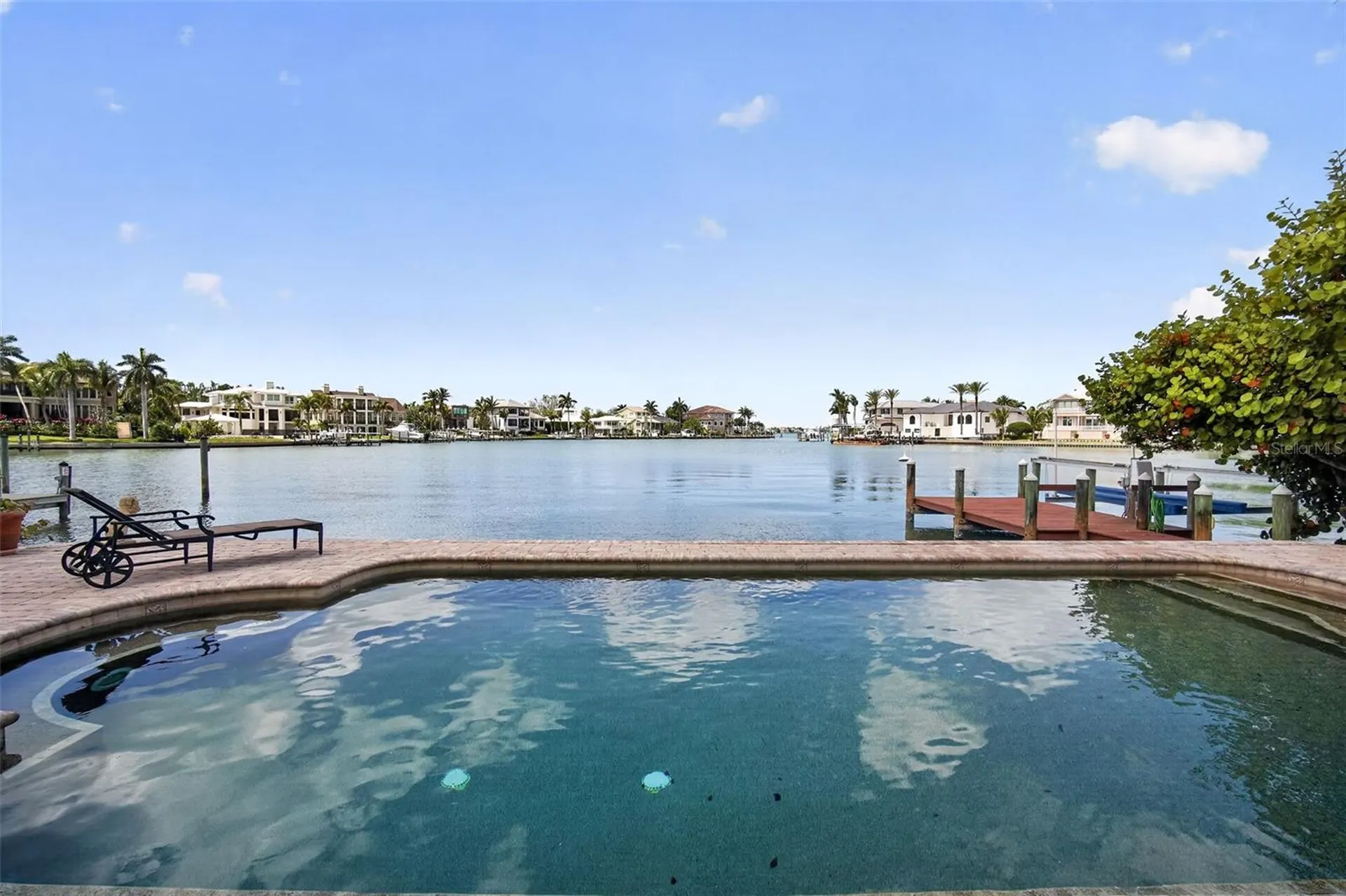 1444 Harbor Drive Sarasota FL 34239