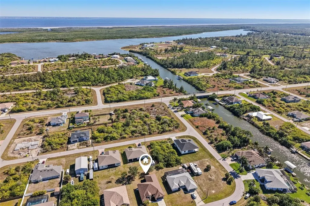 10048 Lebanon Drive Port Charlotte FL 33981