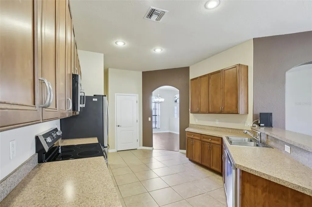 10048 Lebanon Drive Port Charlotte FL 33981