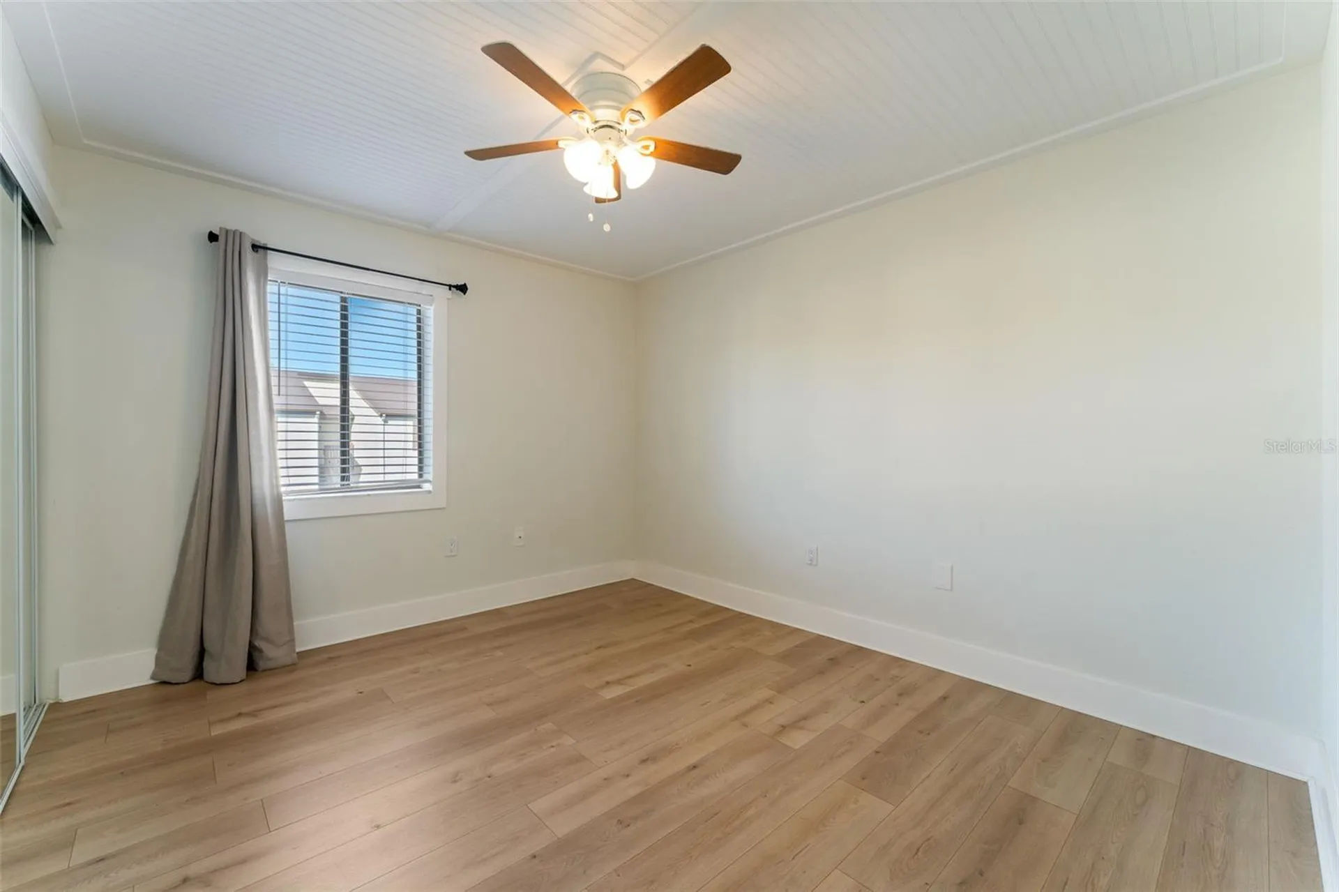 724 115th Avenue N St Petersburg FL 33716