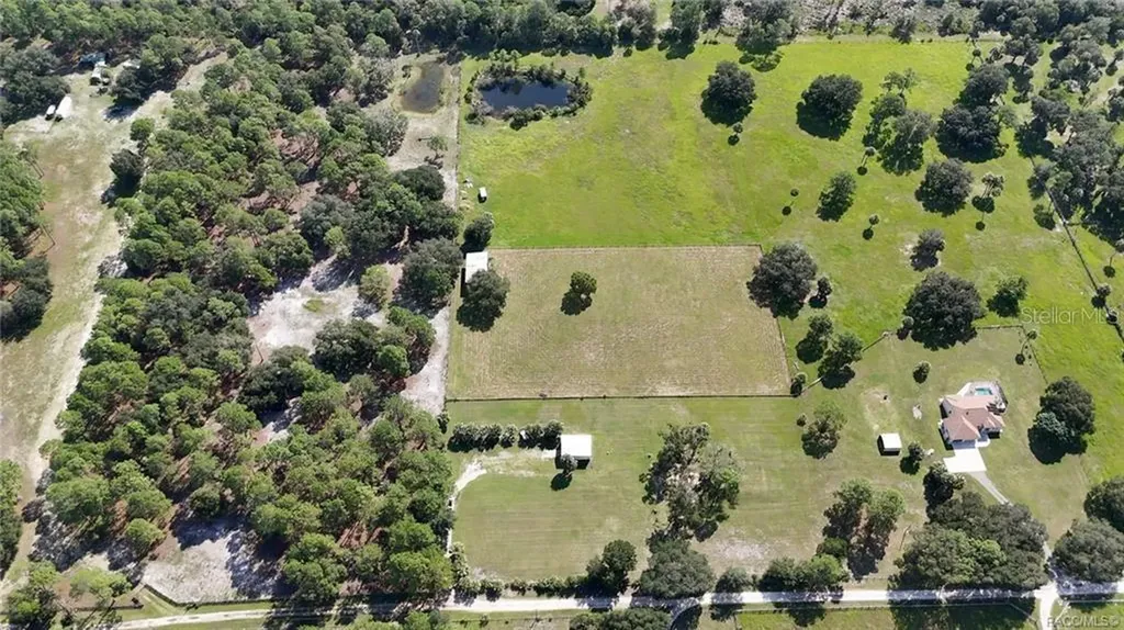 20271 SE 81st Terrace Inglis FL 34449