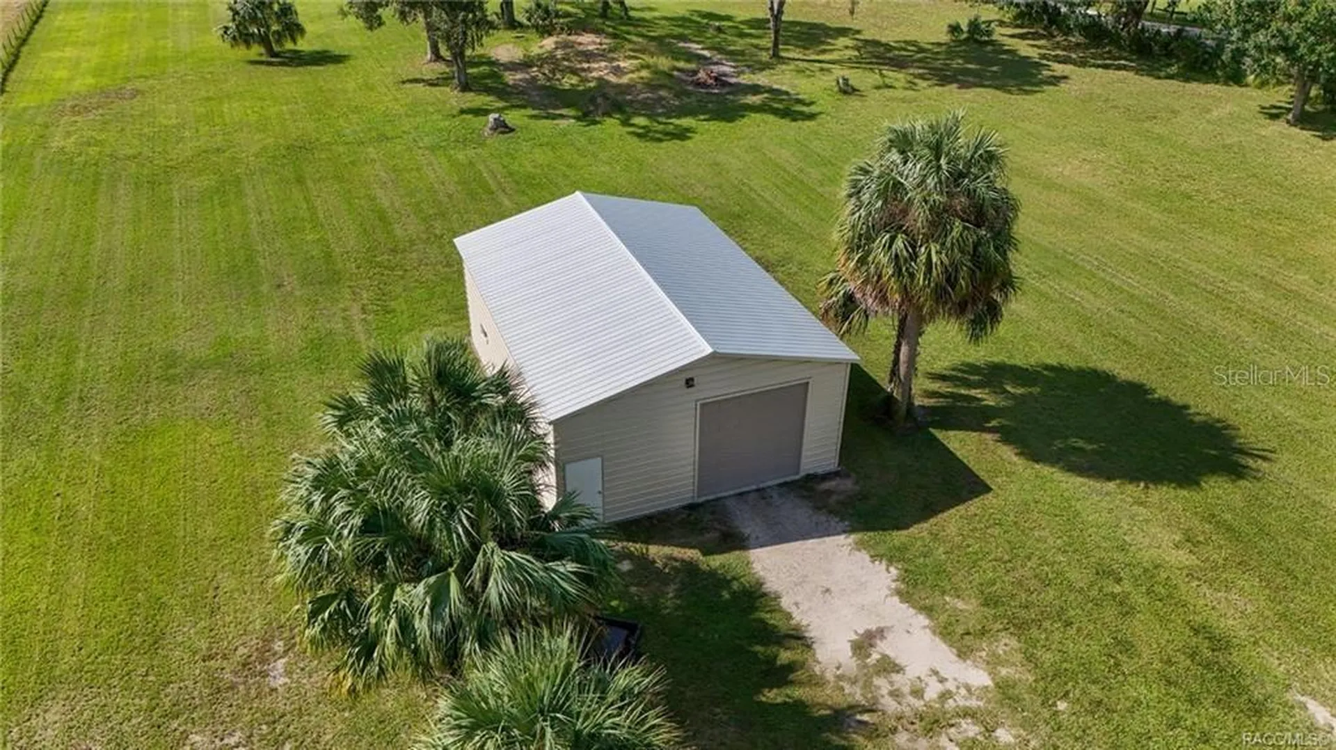 20271 SE 81st Terrace Inglis FL 34449