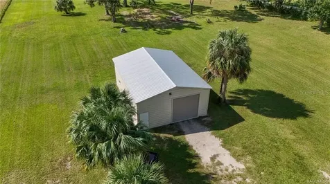 20271 SE 81st Terrace Inglis FL 34449