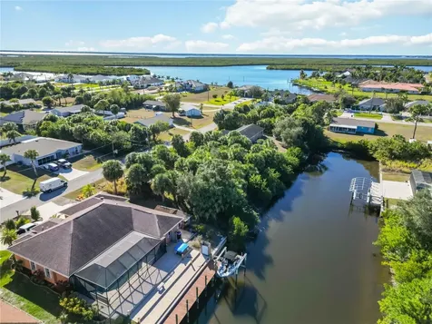 18034 Avonsdale Port Charlotte FL 33948