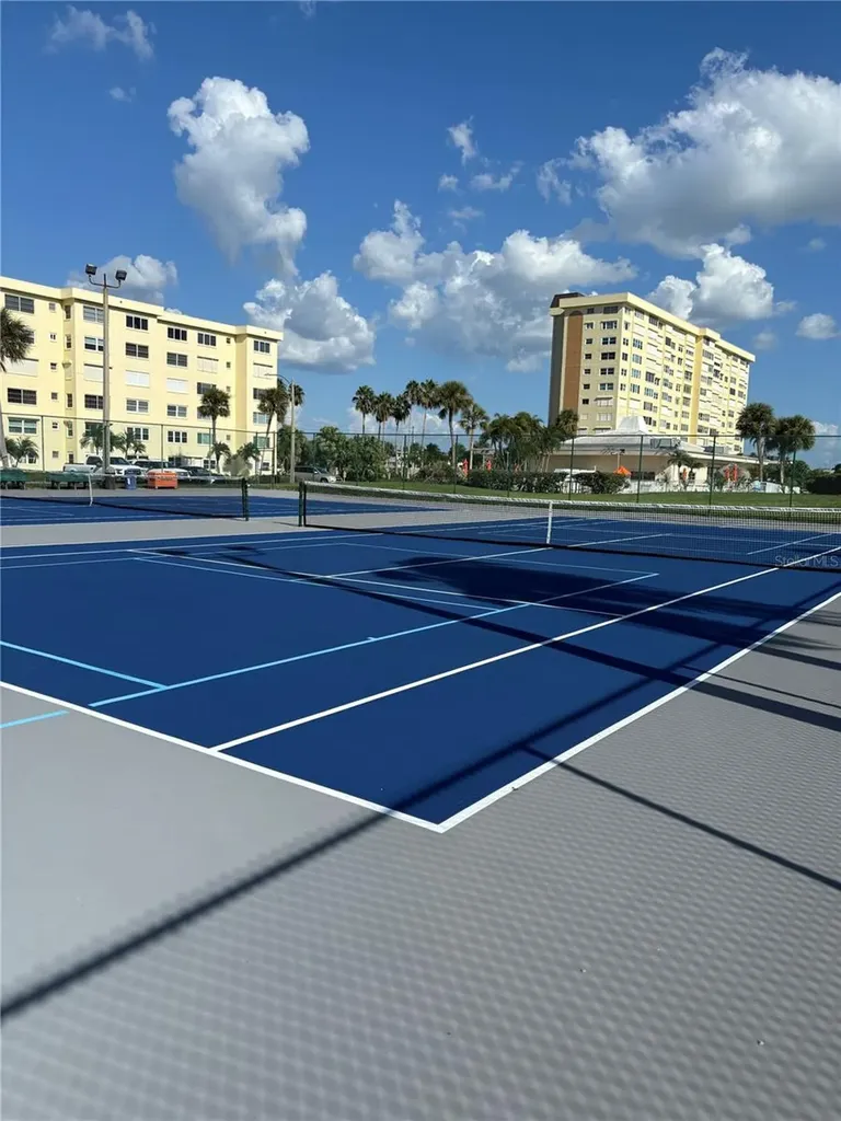 4725 Cove Circle St Petersburg FL 33708