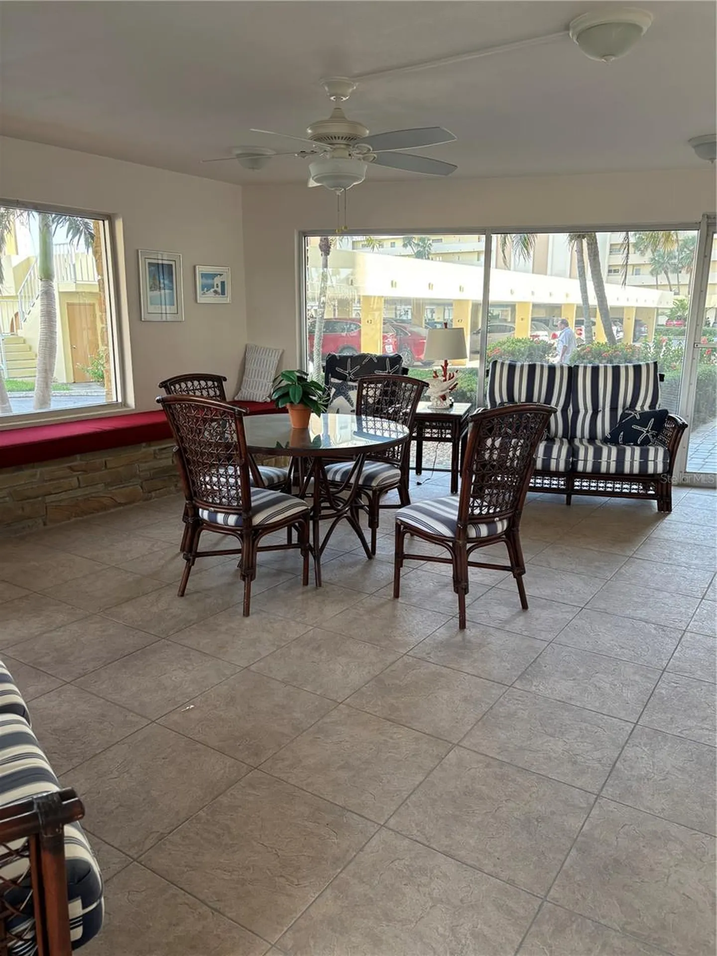 4725 Cove Circle St Petersburg FL 33708