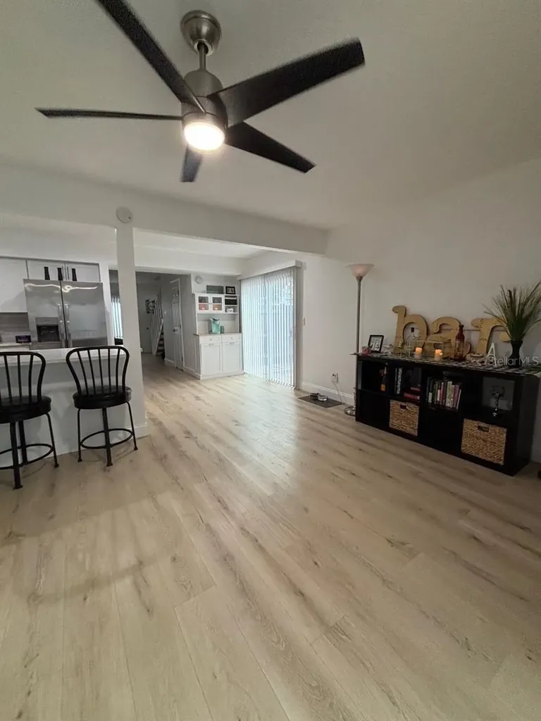 16077 Dawnview Drive Tampa FL 33624