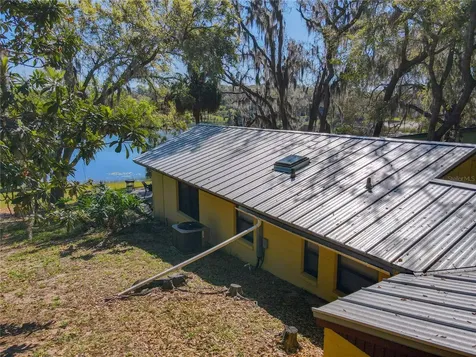 1617 Lake Nettie Court Eustis FL 32726