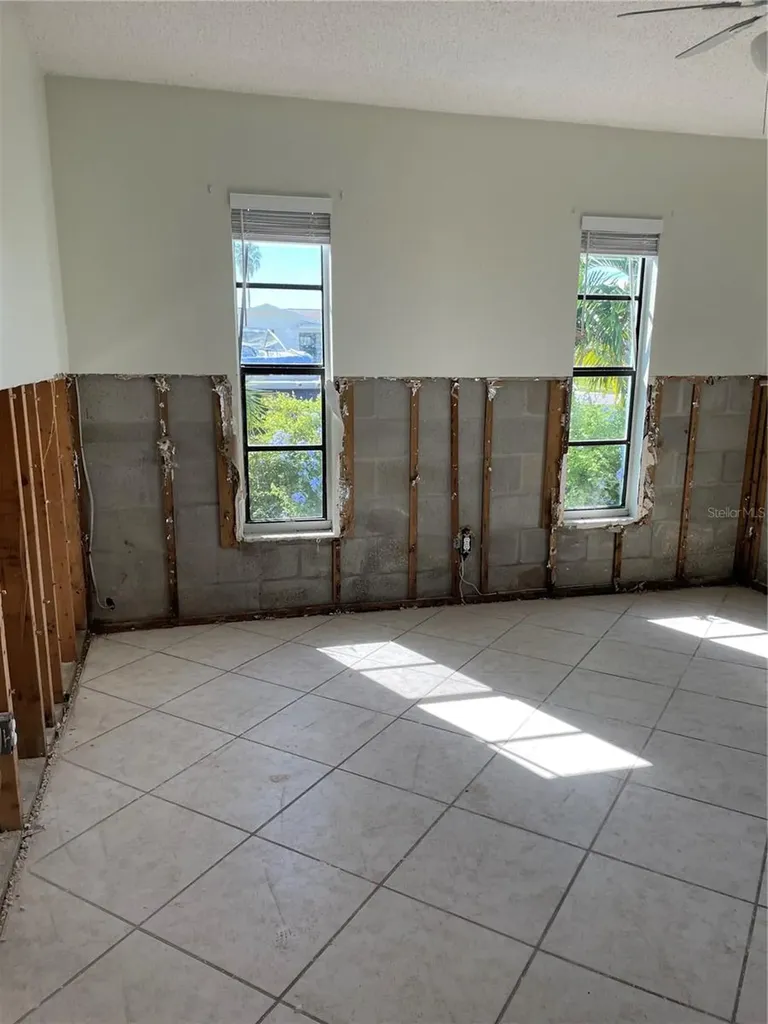 13612 Frances Avenue Hudson FL 34667
