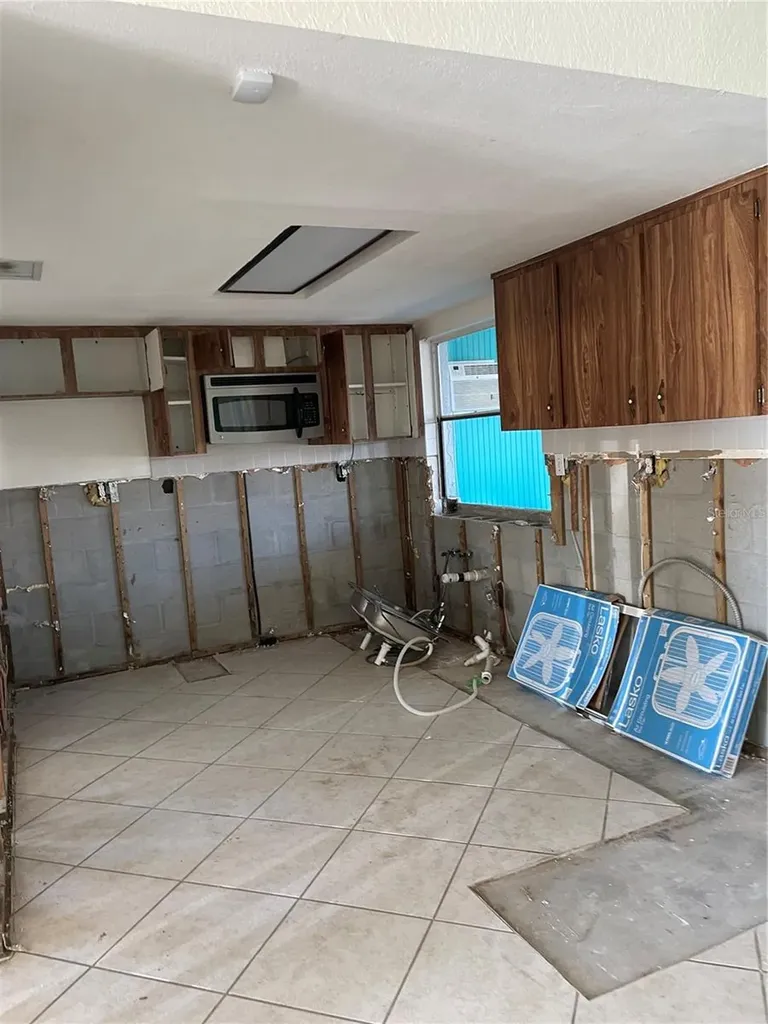 13612 Frances Avenue Hudson FL 34667