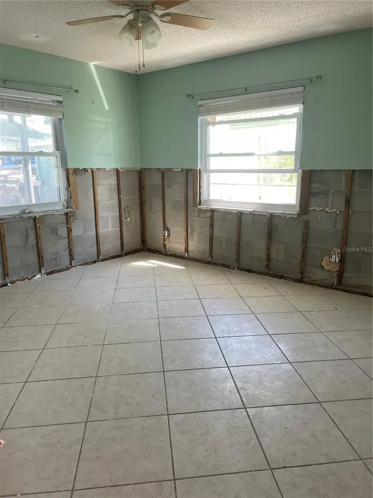 13612 Frances Avenue Hudson FL 34667