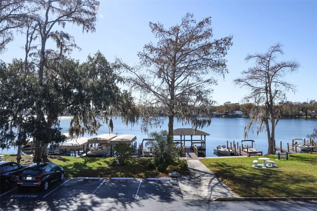 2500 Lee Road Winter Park FL 32789