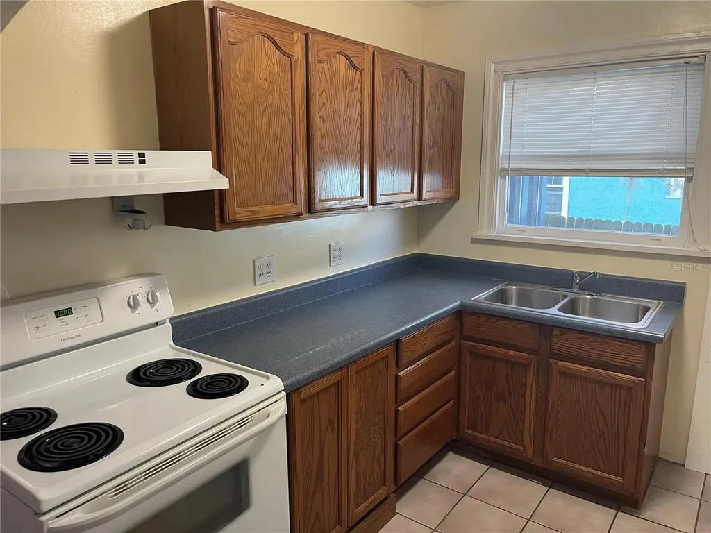 1002 Drew Street Clearwater FL 33755