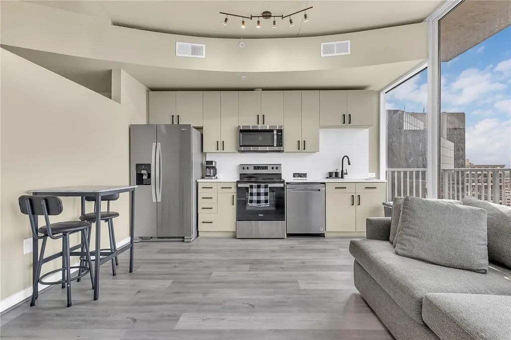 155 S Court Avenue Orlando FL 32801