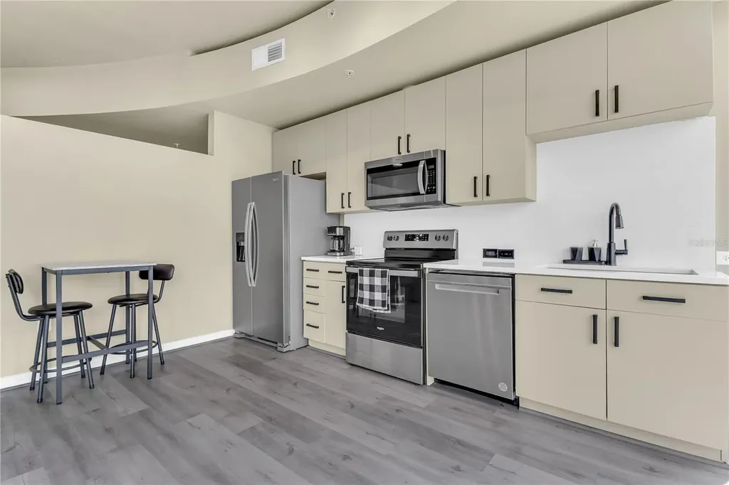 155 S Court Avenue Orlando FL 32801