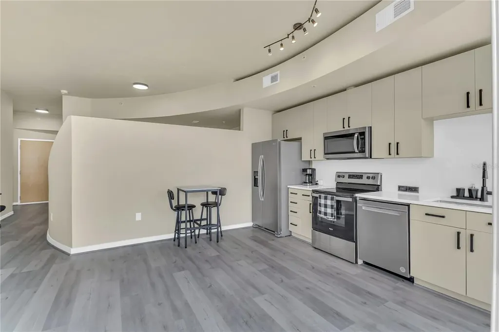 155 S Court Avenue Orlando FL 32801