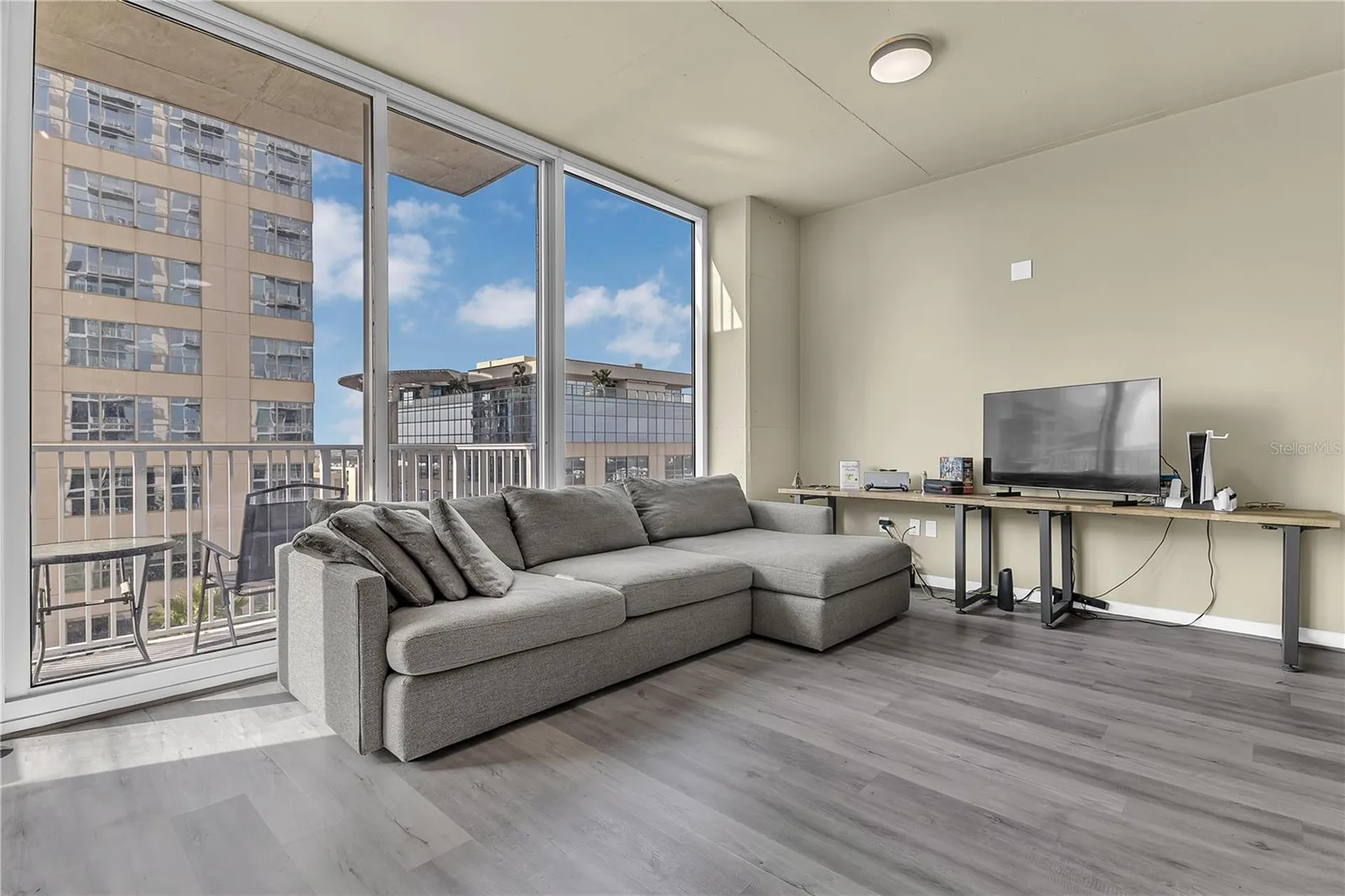155 S Court Avenue Orlando FL 32801