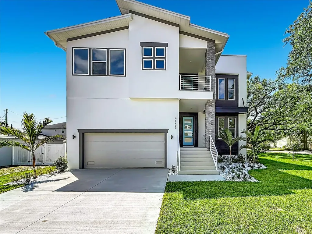 4732 W Wallcraft Avenue Tampa FL 33611