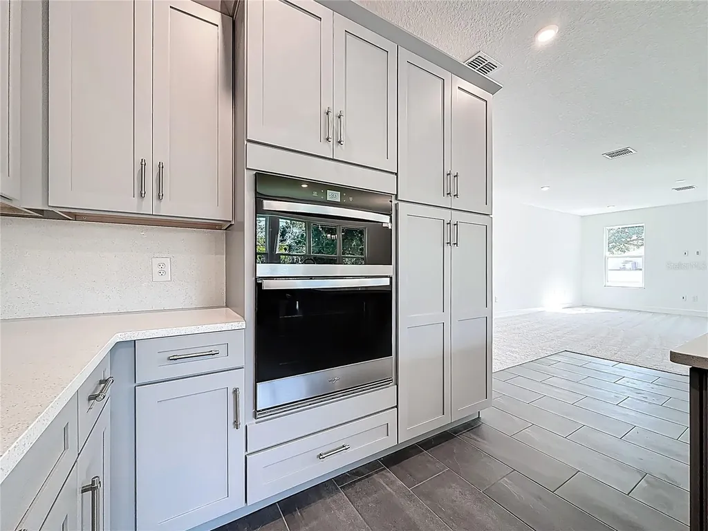 4732 W Wallcraft Avenue Tampa FL 33611