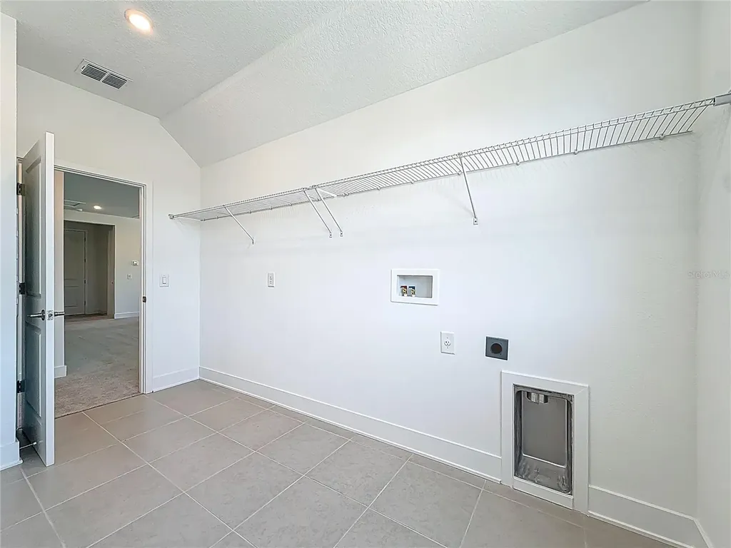 4732 W Wallcraft Avenue Tampa FL 33611