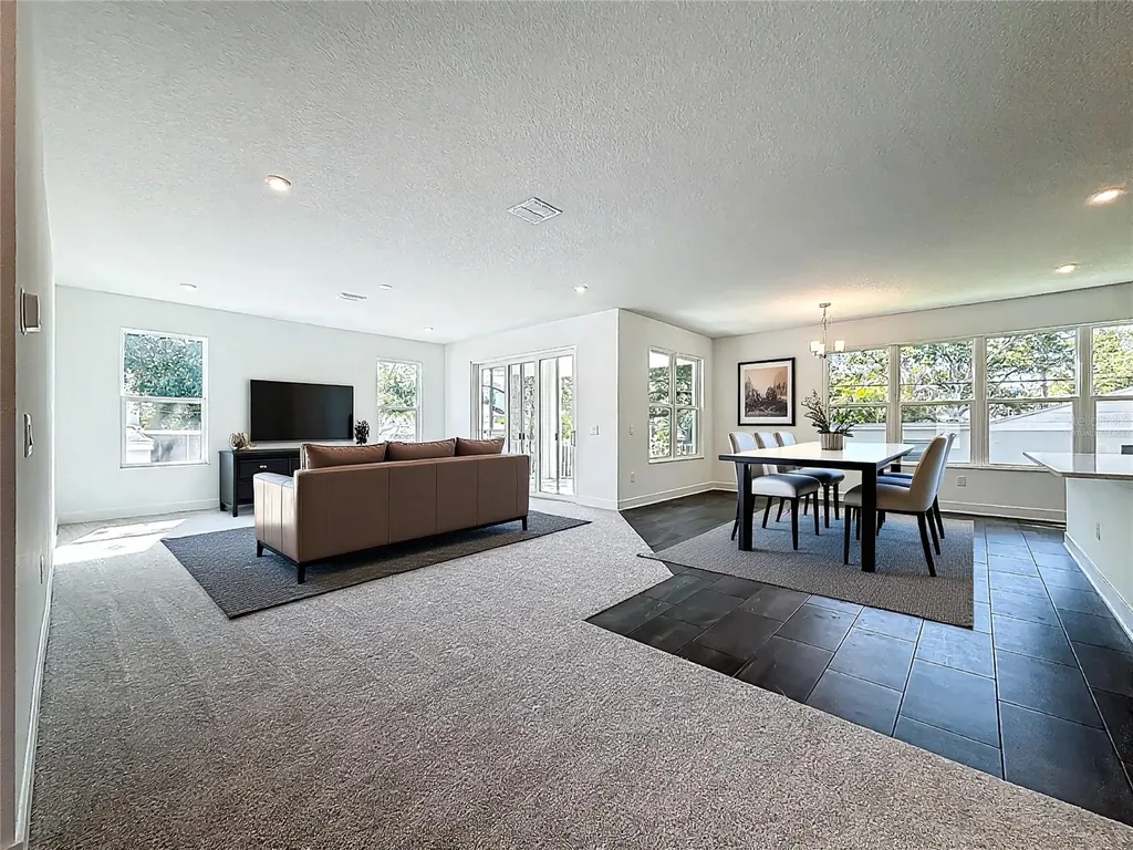 4732 W Wallcraft Avenue Tampa FL 33611