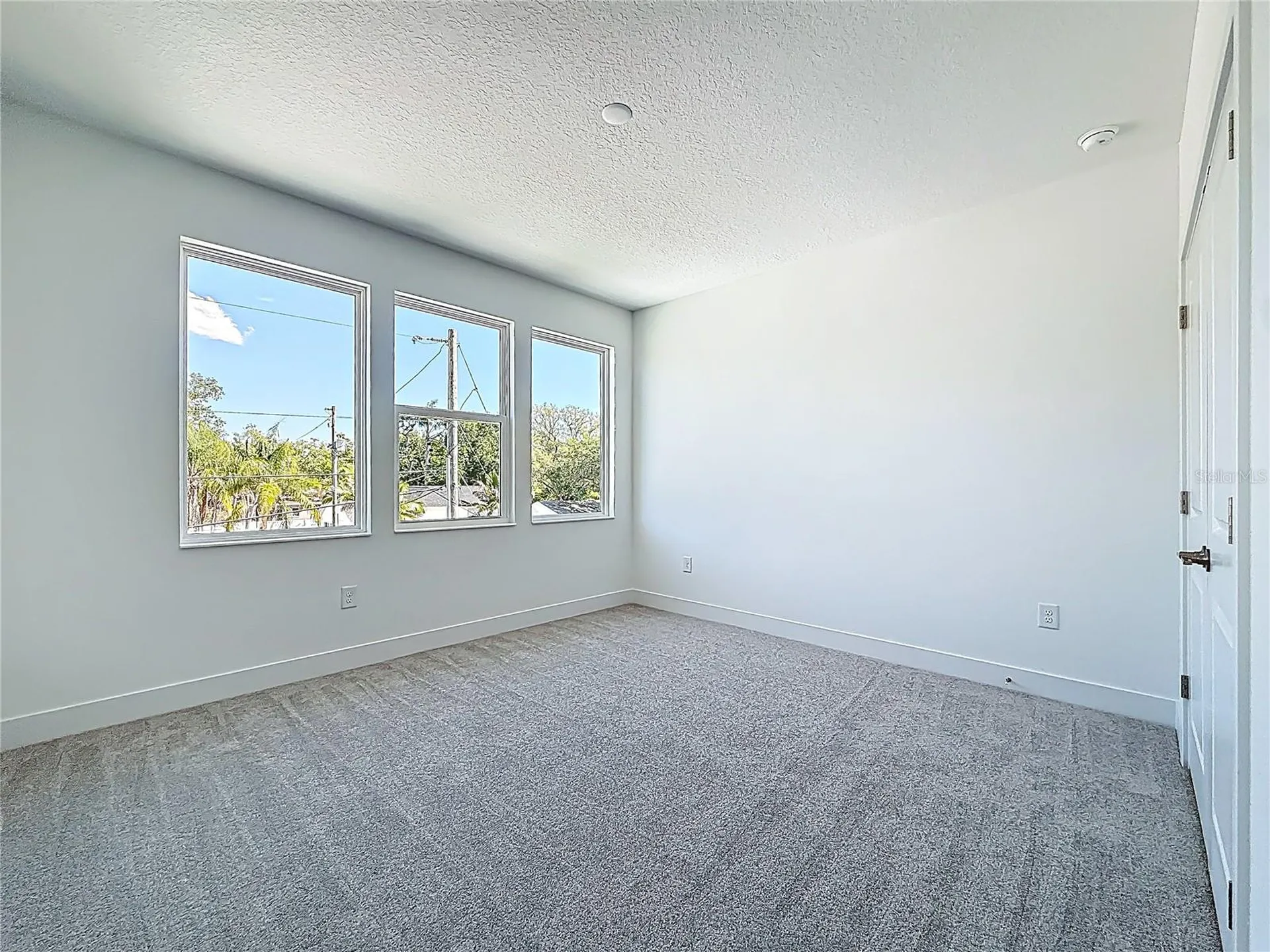 4732 W Wallcraft Avenue Tampa FL 33611