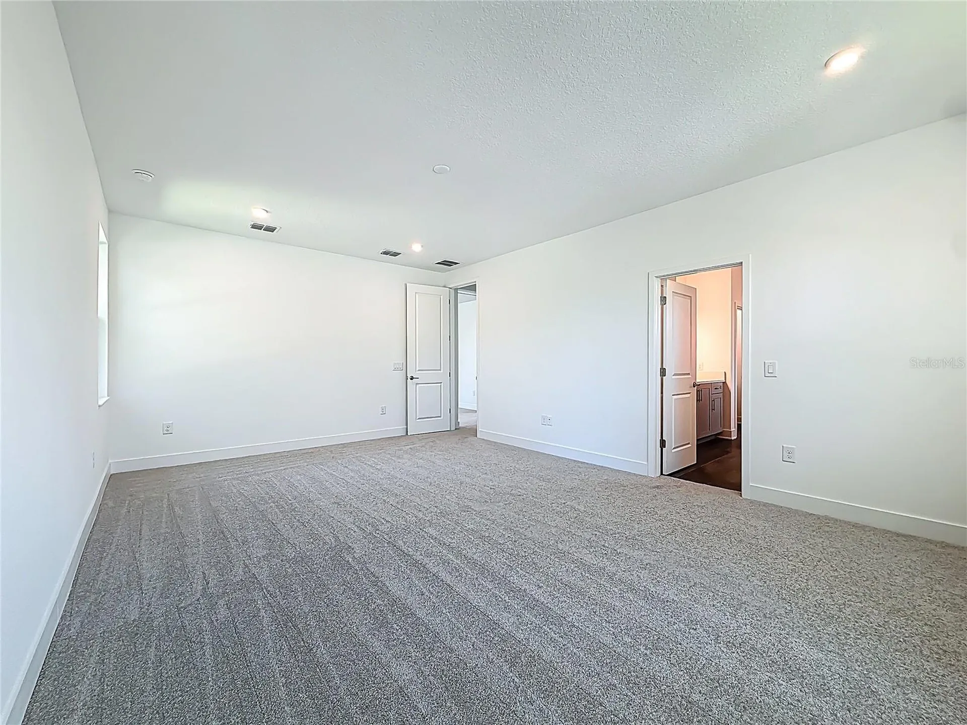 4732 W Wallcraft Avenue Tampa FL 33611