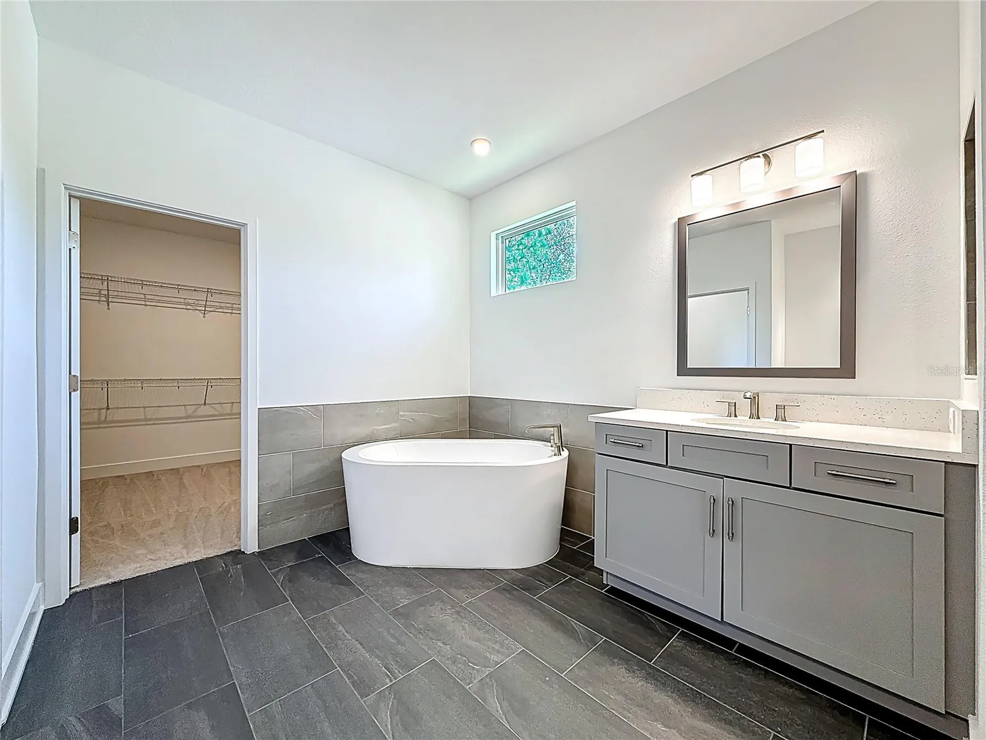4732 W Wallcraft Avenue Tampa FL 33611