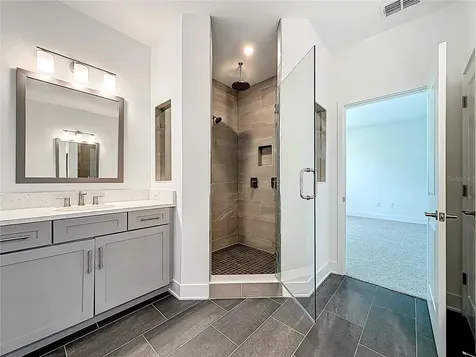 4732 W Wallcraft Avenue Tampa FL 33611