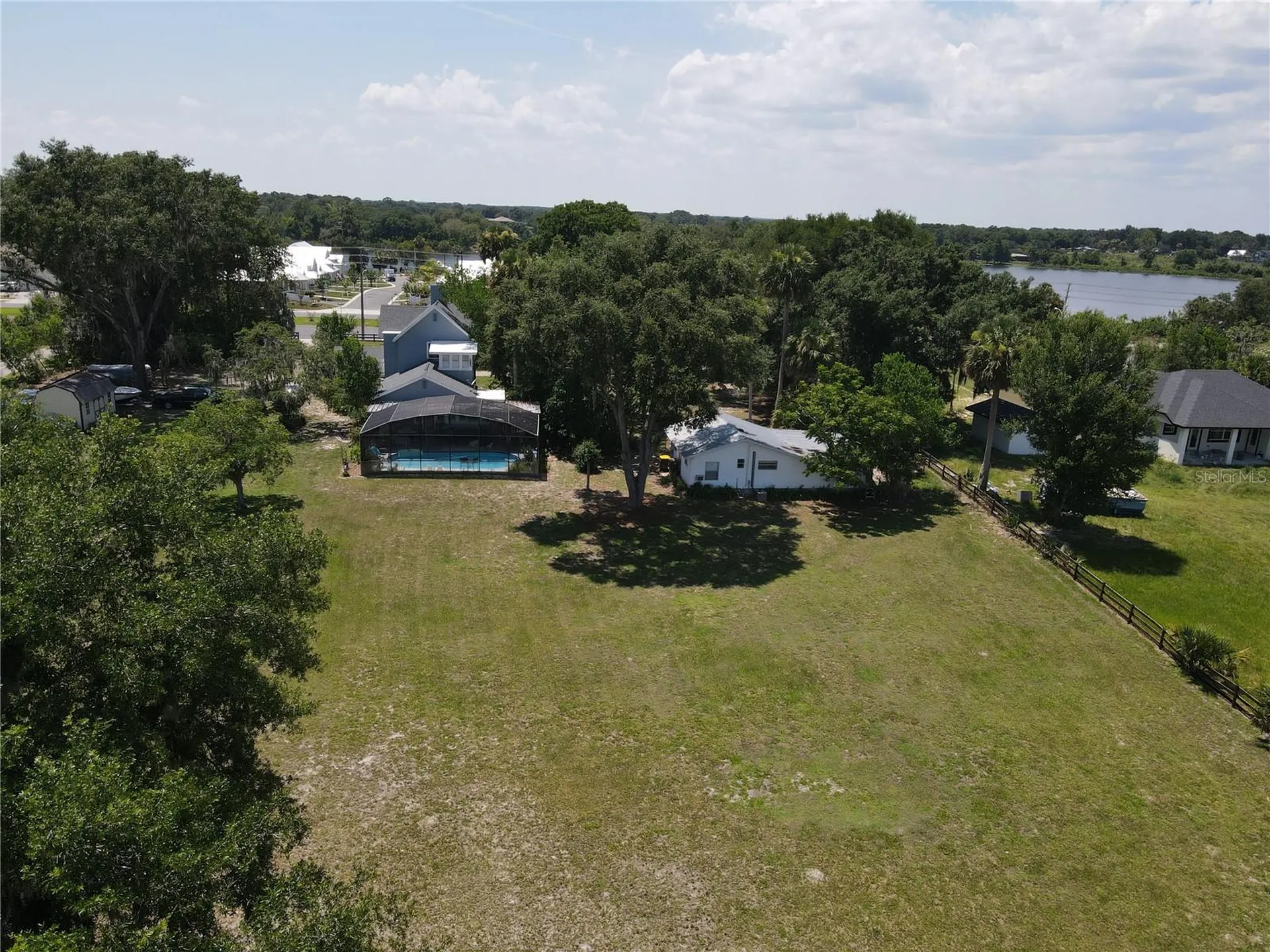 243 S Central Avenue Umatilla FL 32784