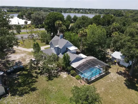 243 S Central Avenue Umatilla FL 32784