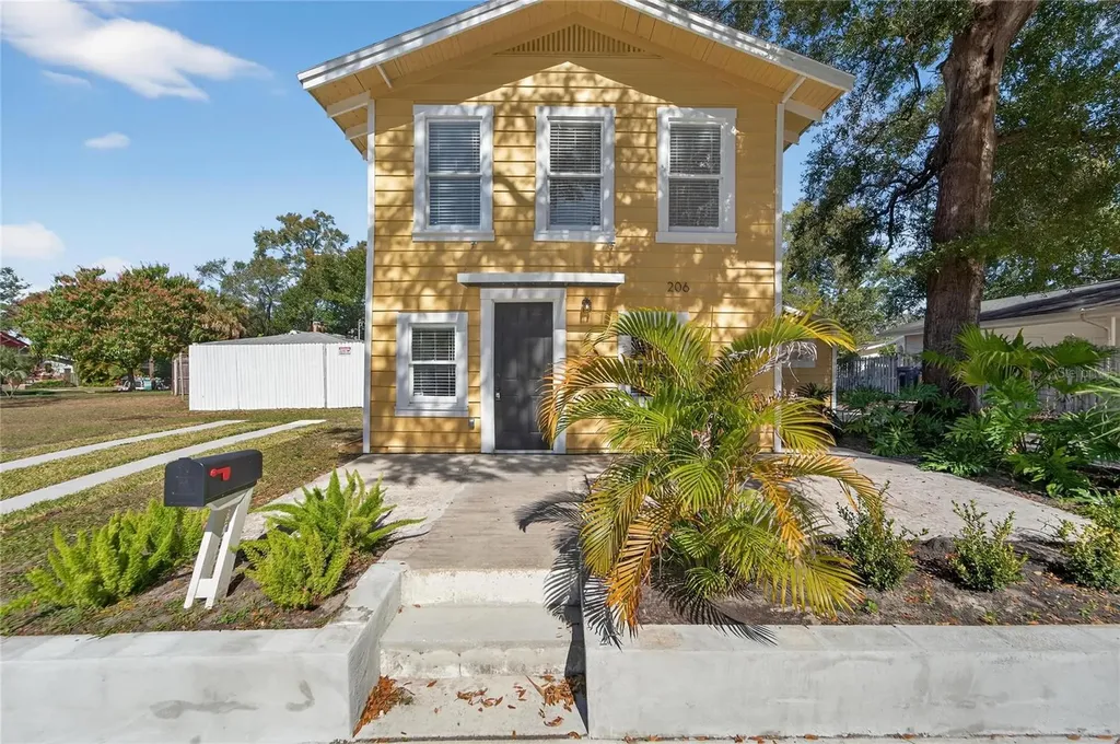 206 E Frierson Avenue Tampa FL 33603