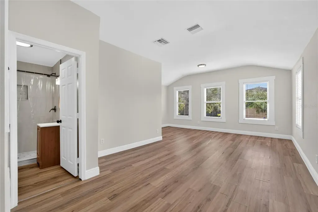 206 E Frierson Avenue Tampa FL 33603