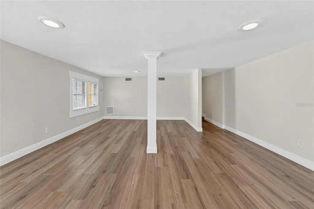206 E Frierson Avenue Tampa FL 33603