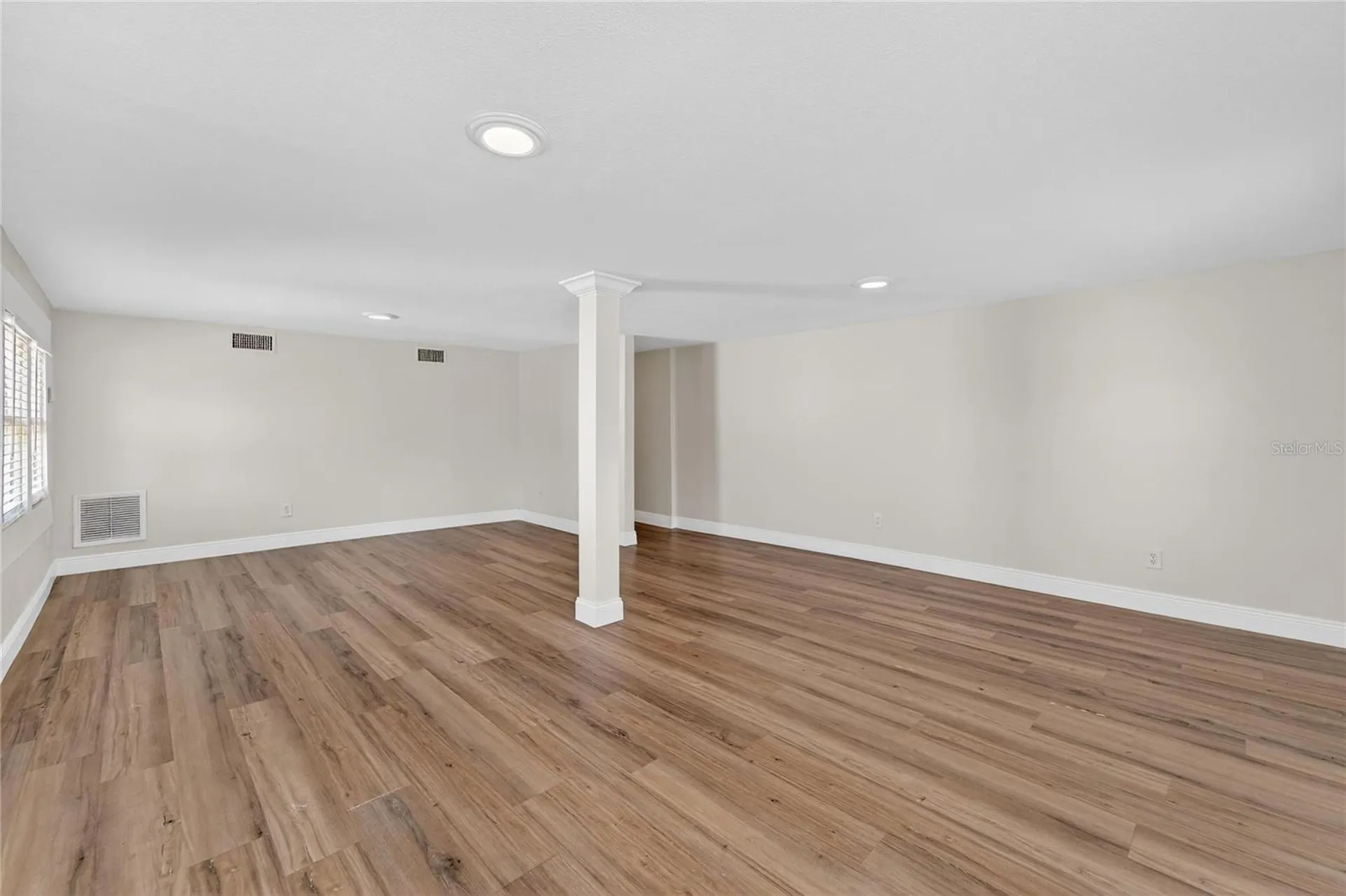 206 E Frierson Avenue Tampa FL 33603